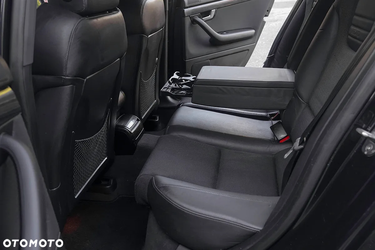 Audi A4 Avant 1.8T Quattro - 33