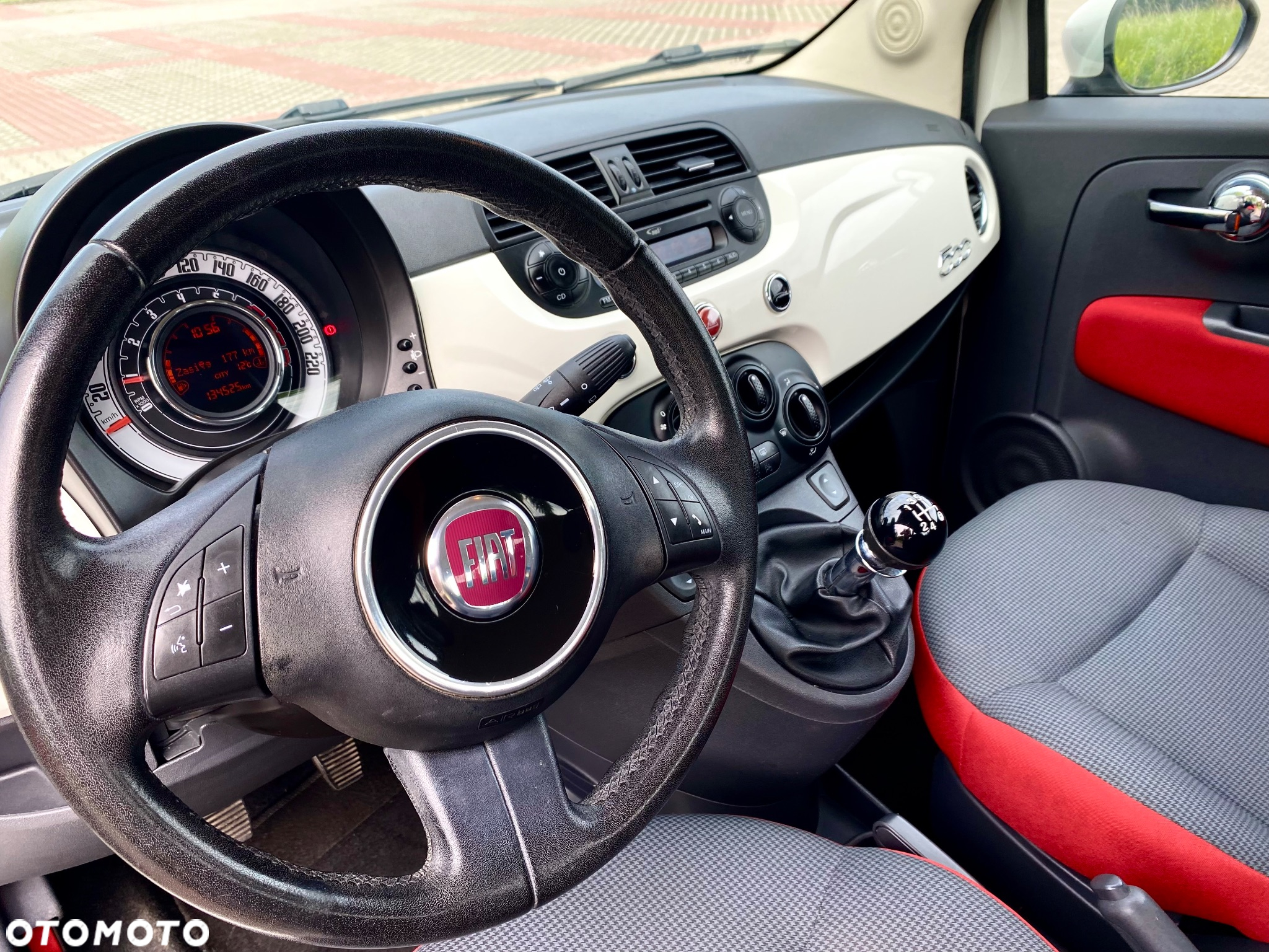 Fiat 500 C 1.2 8V Lounge - 28