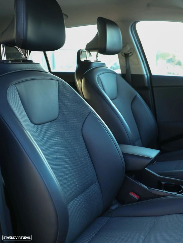 Kia Niro EV 64kWh Drive - 16