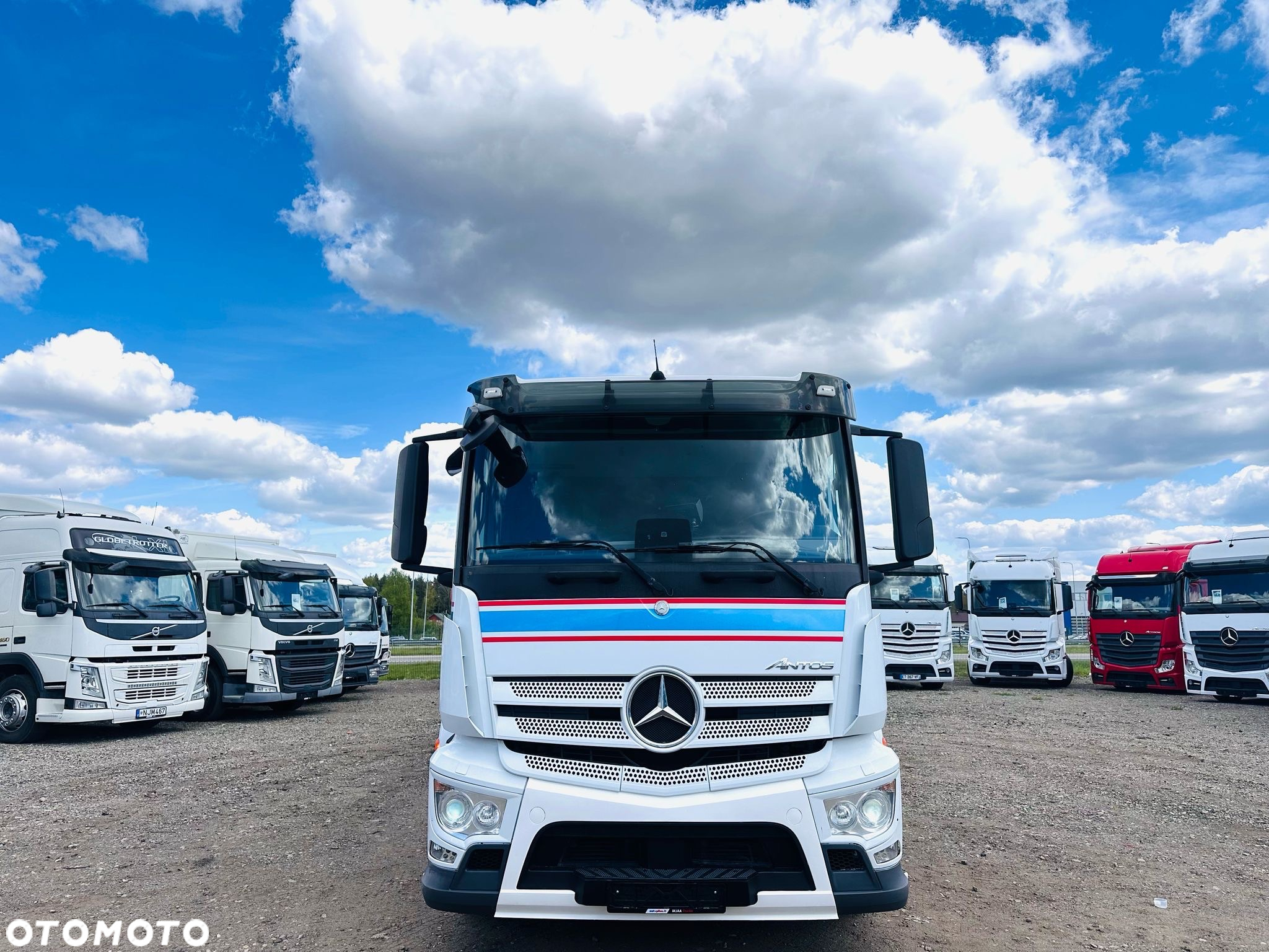 Mercedes-Benz ACTROS 2543/ KABINA SYPIALNA / CHŁODNIA - 2