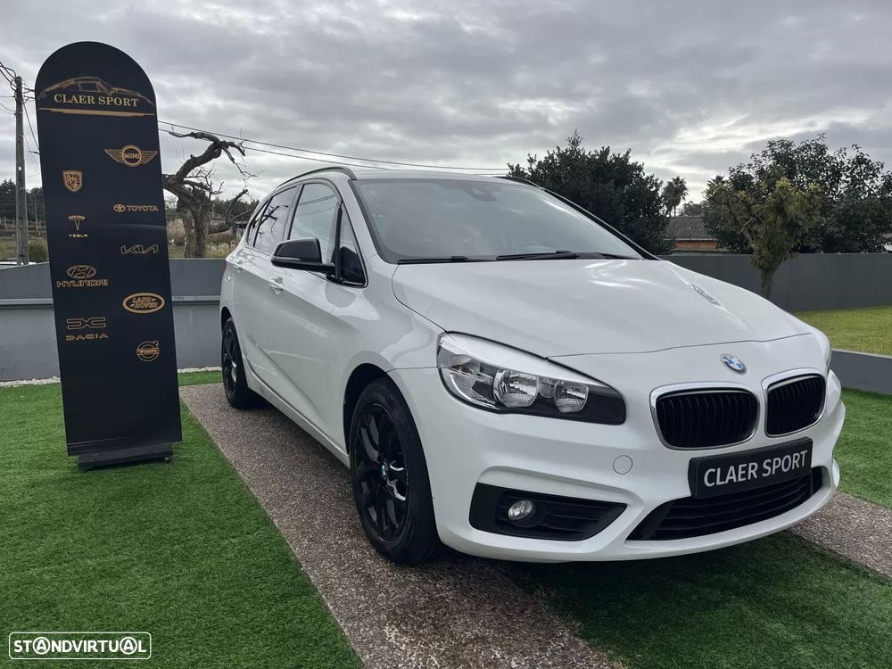 BMW 218 Active Tourer d Line Sport - 1