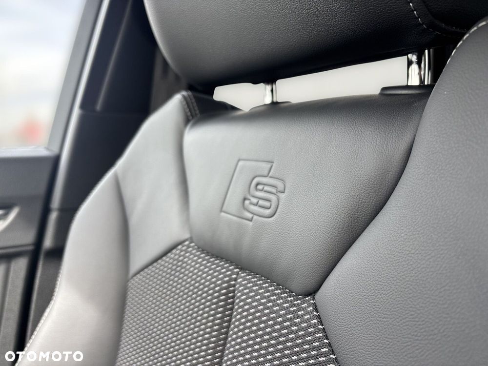 Audi Q3 35 TFSI mHEV S-Line S tronic - 29