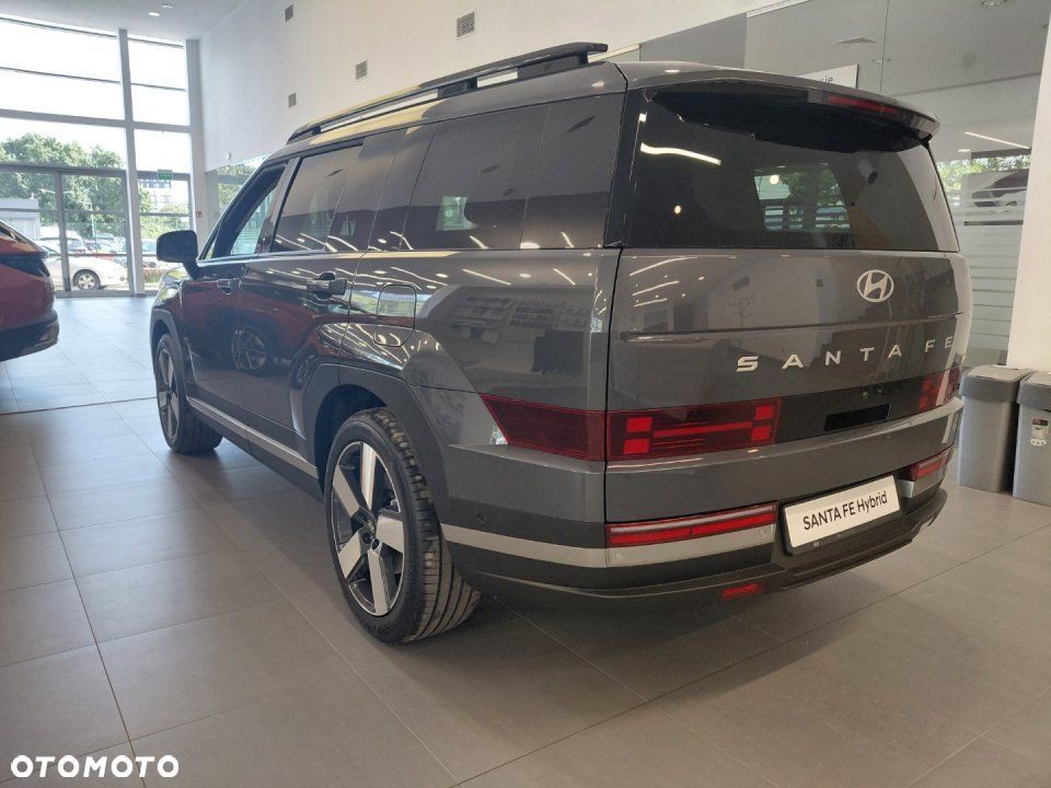 Hyundai Santa Fe - 2