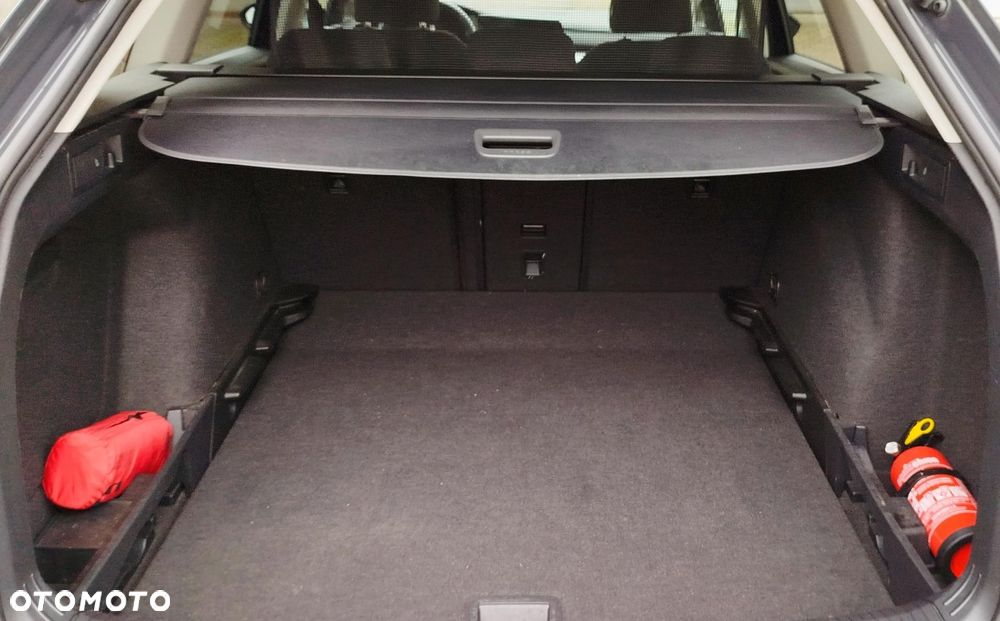 Volkswagen Golf VIII 2.0 TDI Life Plus DSG - 21