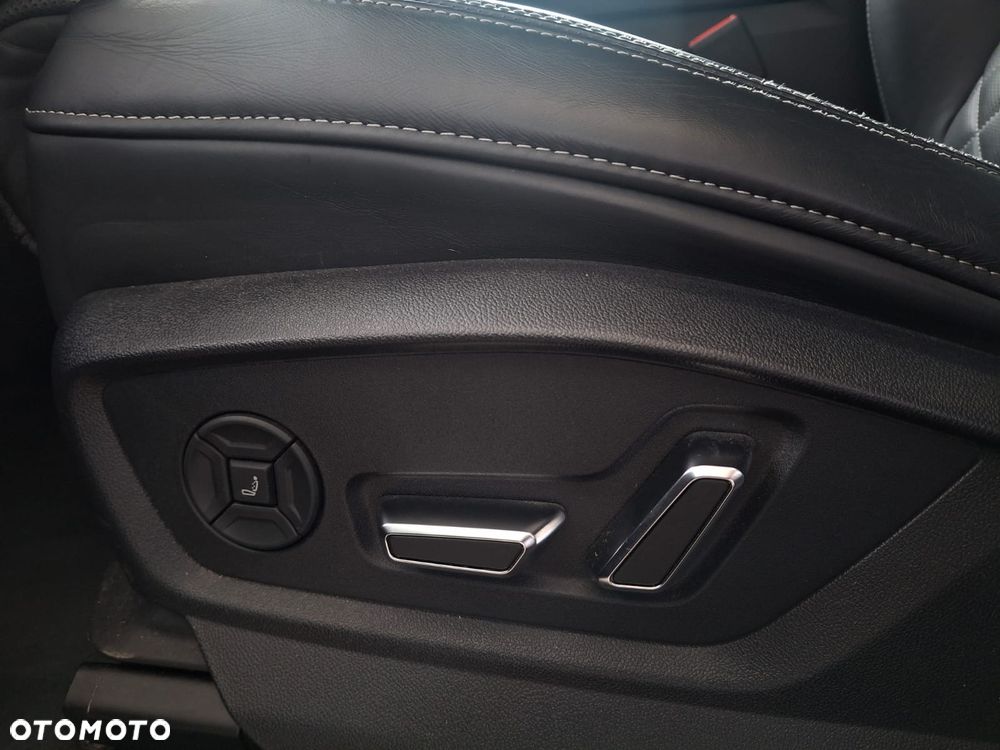 Audi SQ8 - 24