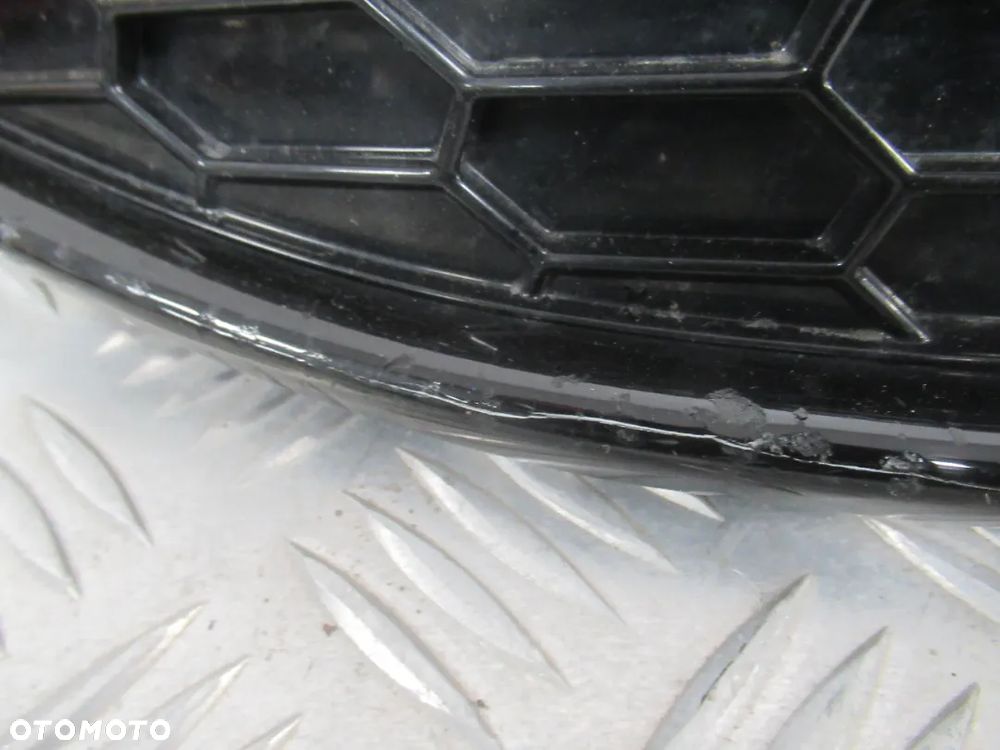 GRILL GRIL ATRAPA FORD FOCUS MK3 ST-LINE LIFT 2014-2018 - 10