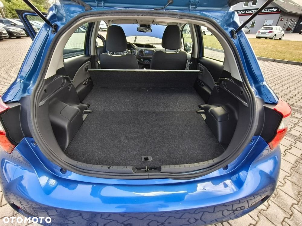 Toyota Yaris - 16