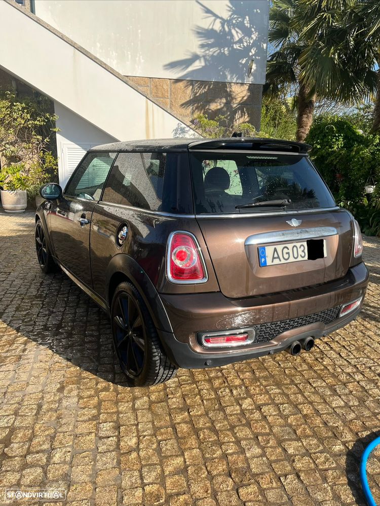 MINI 3 Portas Cooper S - 4