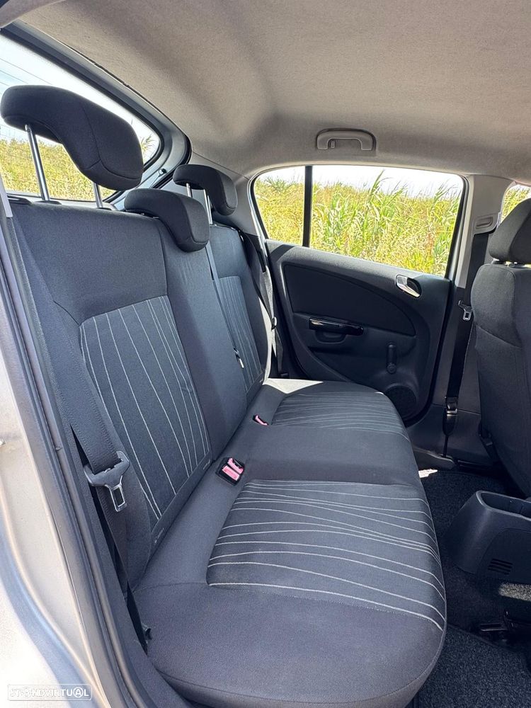 Opel Corsa 1.2 inTouch - 8