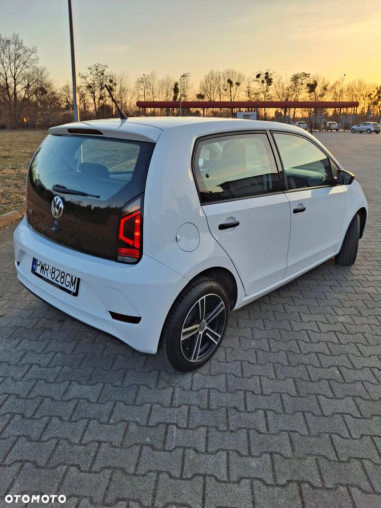 Volkswagen up! Standard - 5