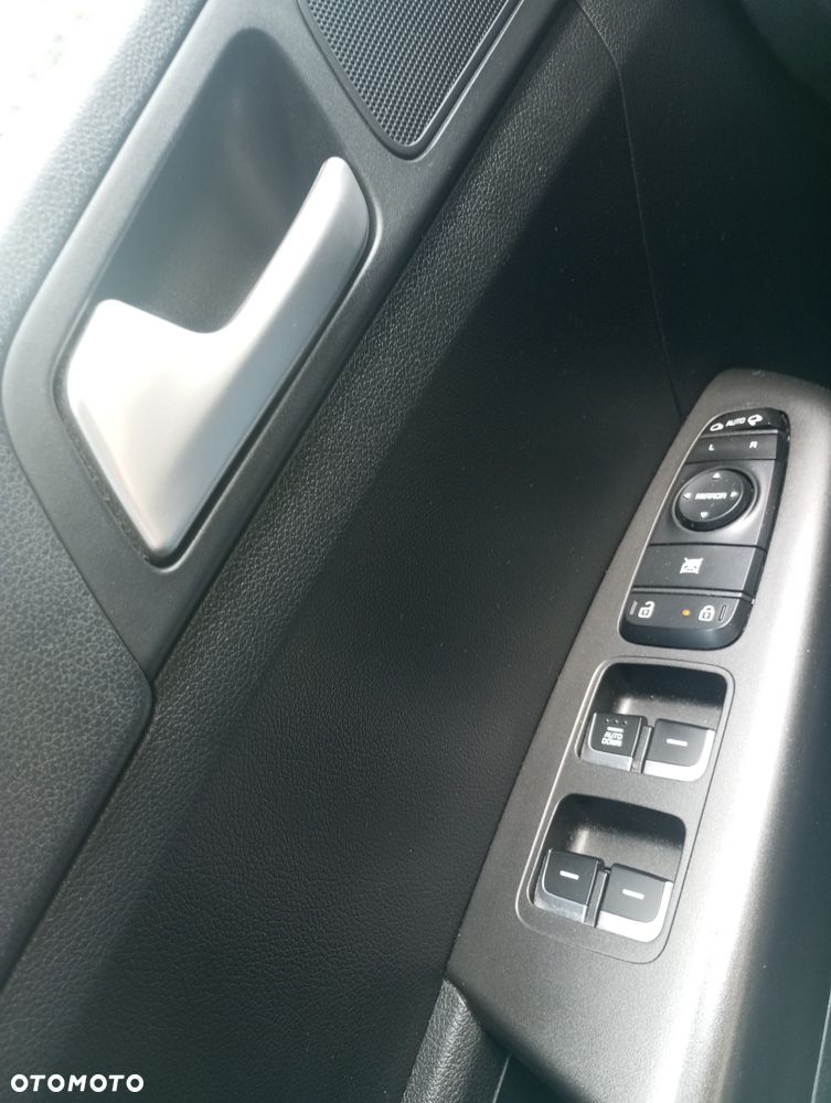 Kia Sportage 1.6 GDI M 2WD - 9