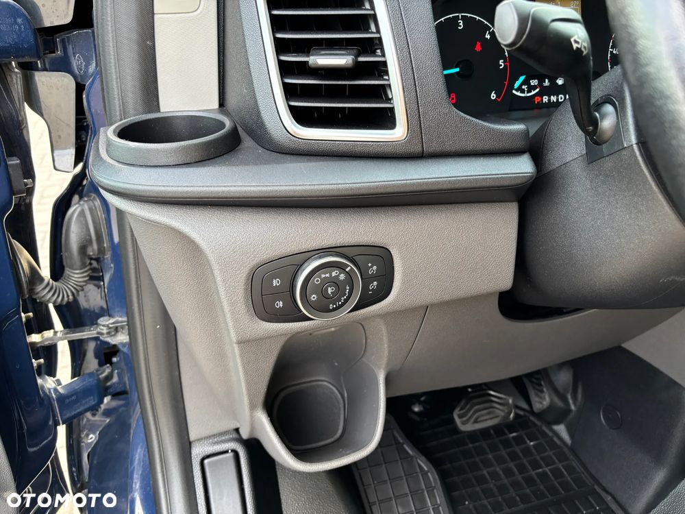Ford Transit Custom - 8