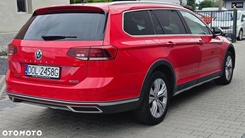 Volkswagen Passat 2.0 TDI 4Mot Elegance DSG - 8