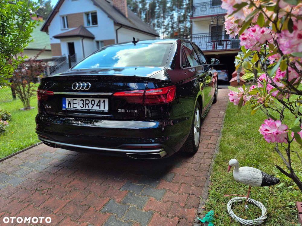 Audi A4 Limousine - 3