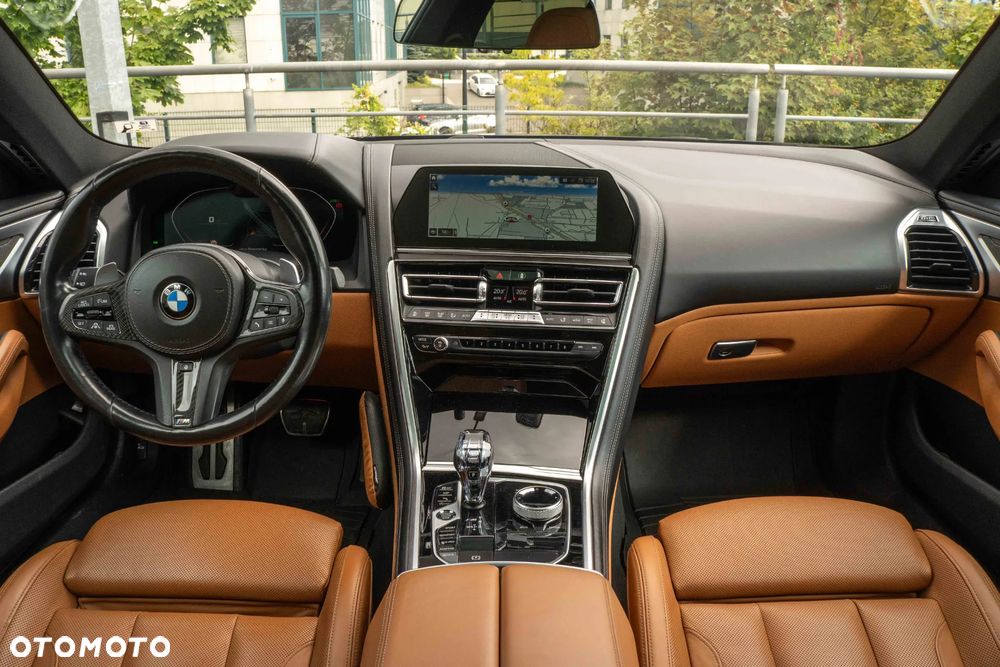 BMW Seria 8 - 3