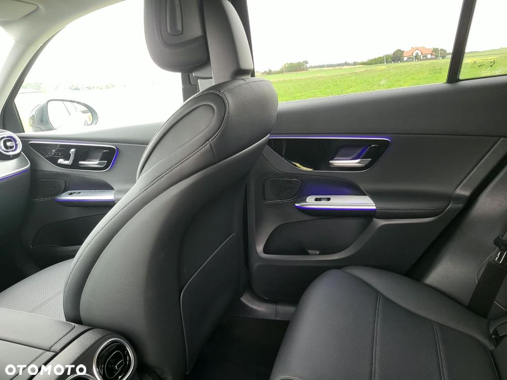 Mercedes-Benz GLC - 14