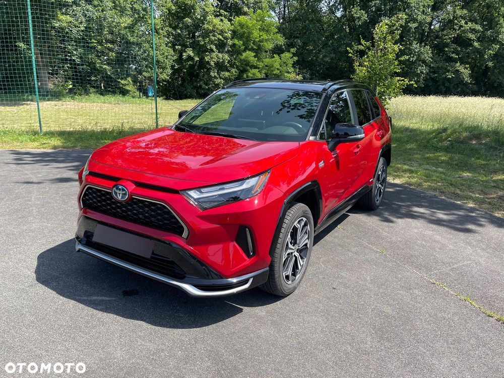 Toyota RAV4 - 1