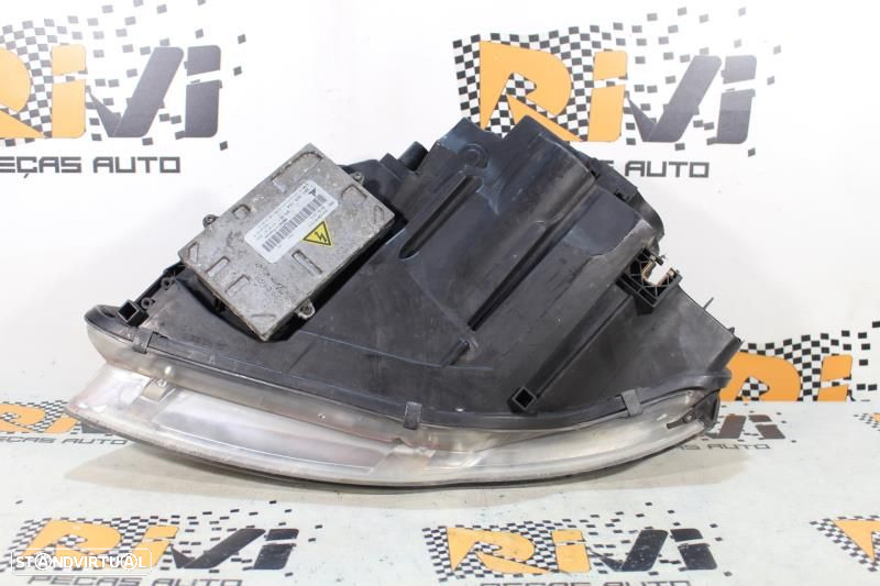 Ótica / Farol Direito Audi A4 (8Ec, B7)  8E0941004bq / 0301219684 / 8E - 6
