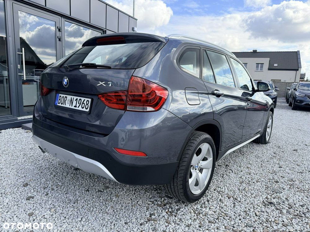BMW X1 sDrive18d xLine - 4