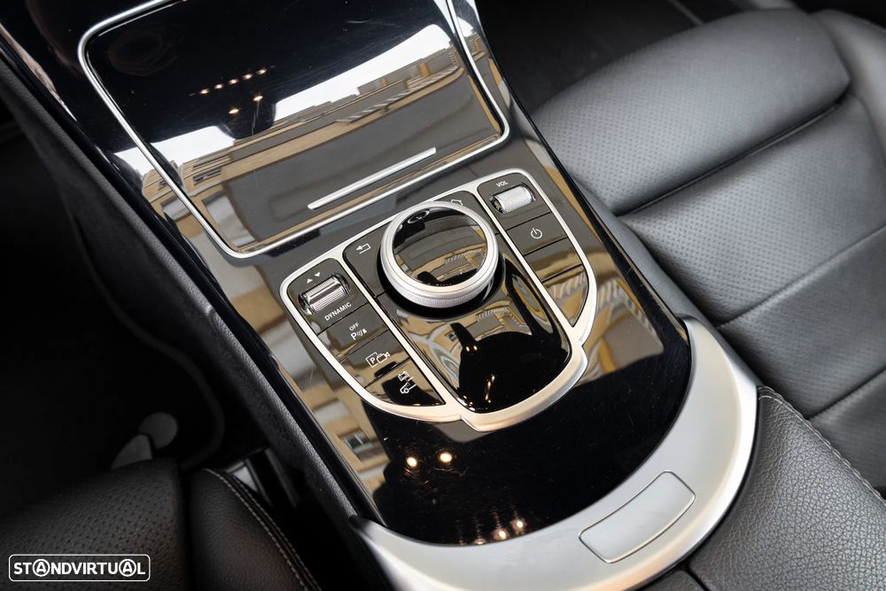 Mercedes-Benz C 300 de AMG Line - 30