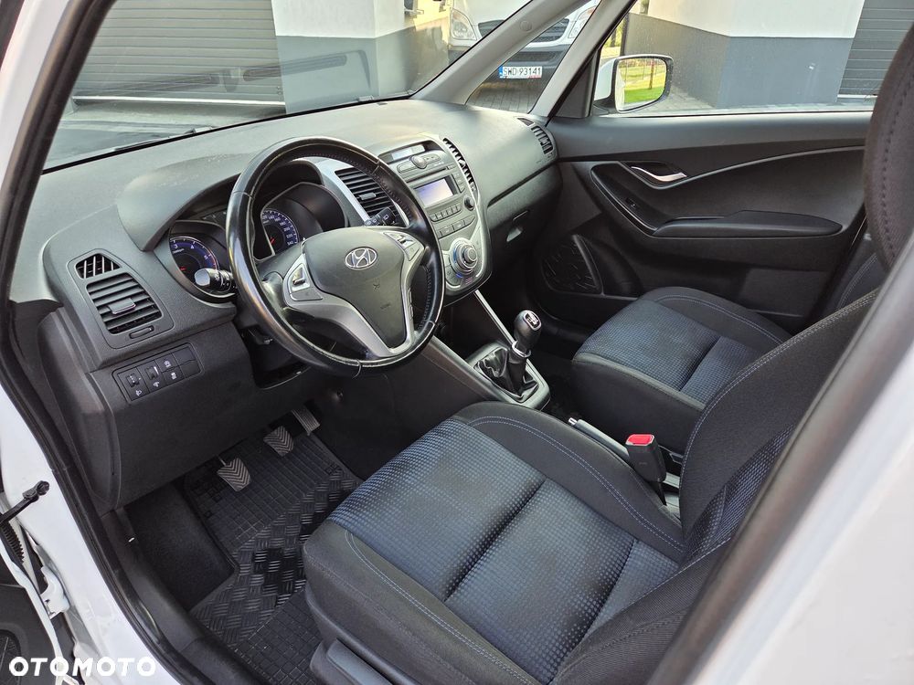 Hyundai ix20 - 9