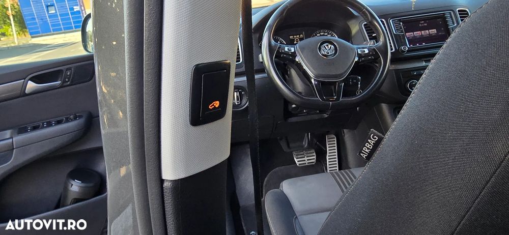 Volkswagen Sharan - 11