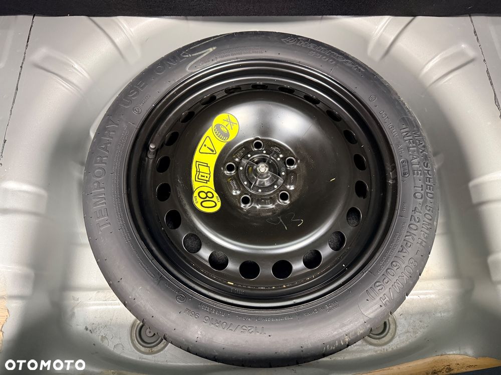 Ford Focus 1.5 EcoBlue STart-Stopp-System TITANIUM - 23