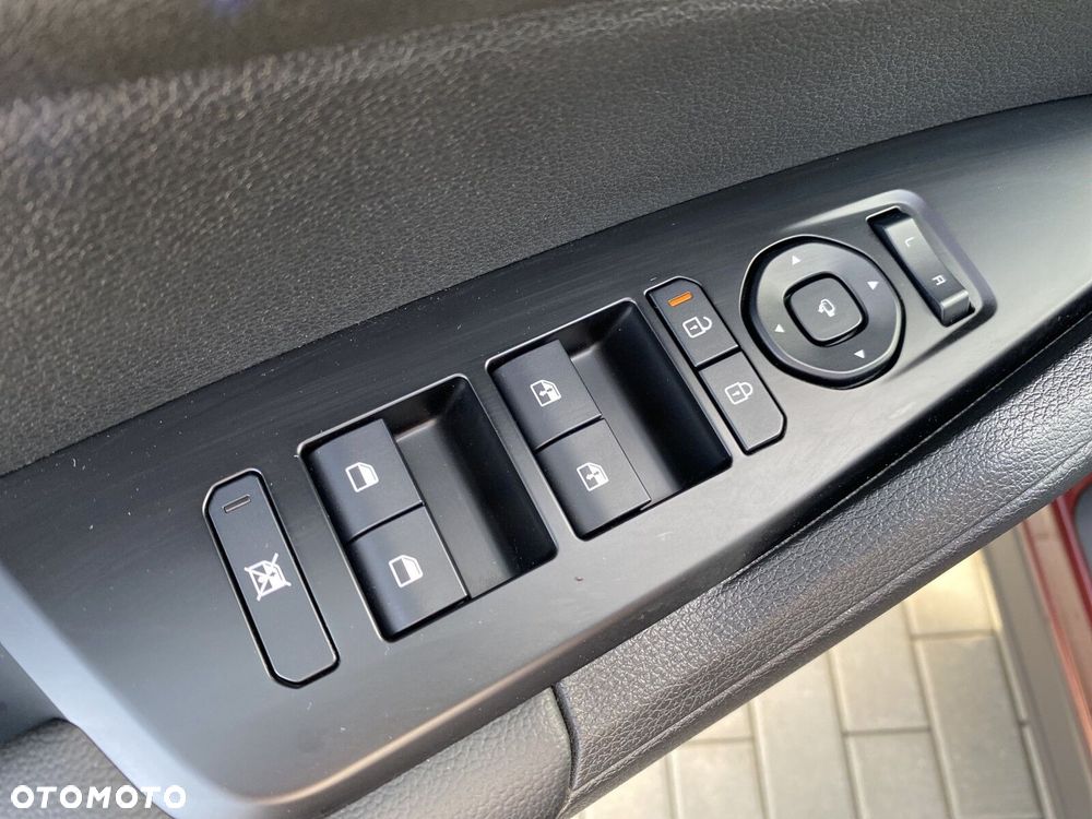 Kia Sportage - 12