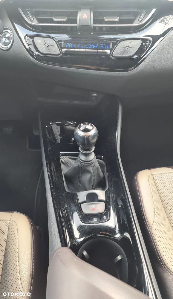 Toyota C-HR 1.2 T Premium - 30
