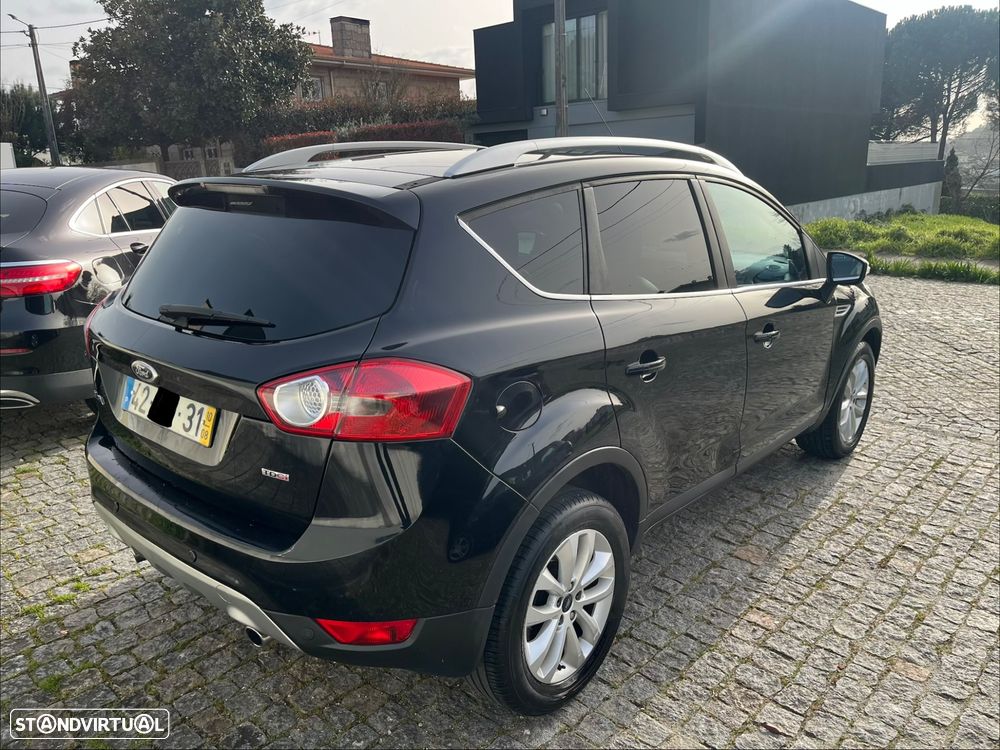 Ford Kuga 2.0 TDCi Titanium - 3