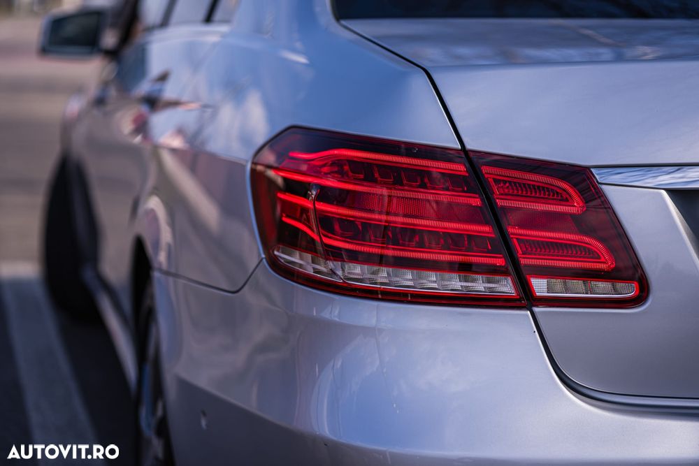 Mercedes-Benz E 220 BlueTEC BlueEFFICIENCY 7G-TRONIC Edition Avantgarde - 11