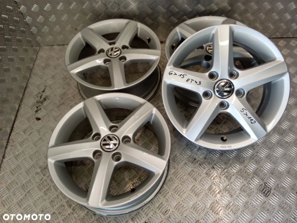 Felgi Vw Caddy Golf V VI VII 6Jx15 et43 5x112 - 2