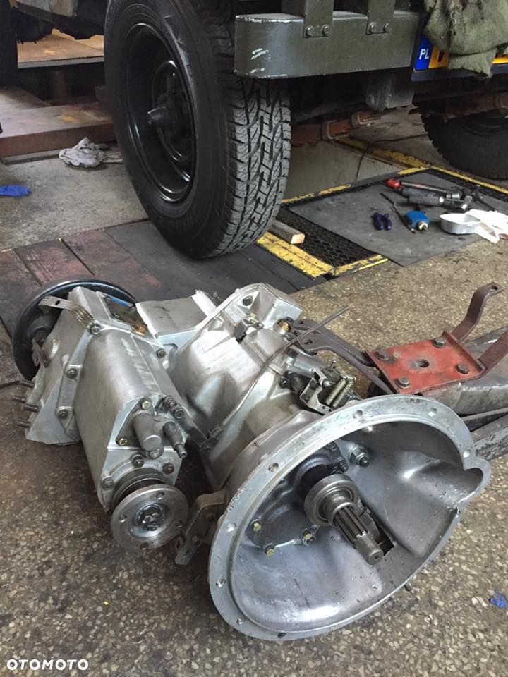 Land Rover Inny - 20