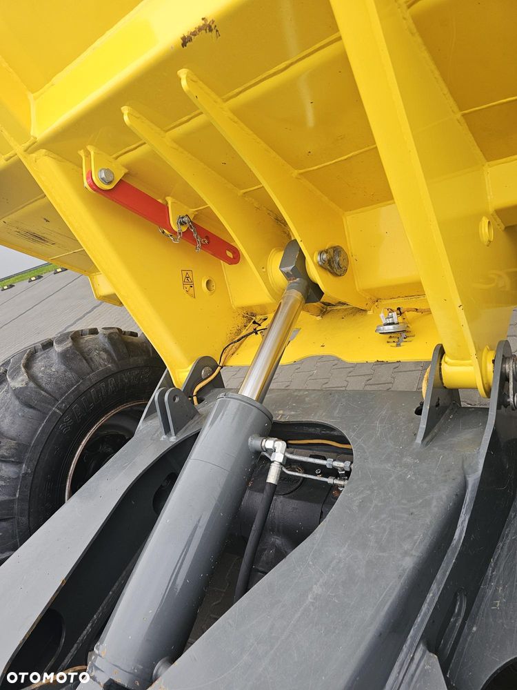 Wacker Neuson DW90 - 10