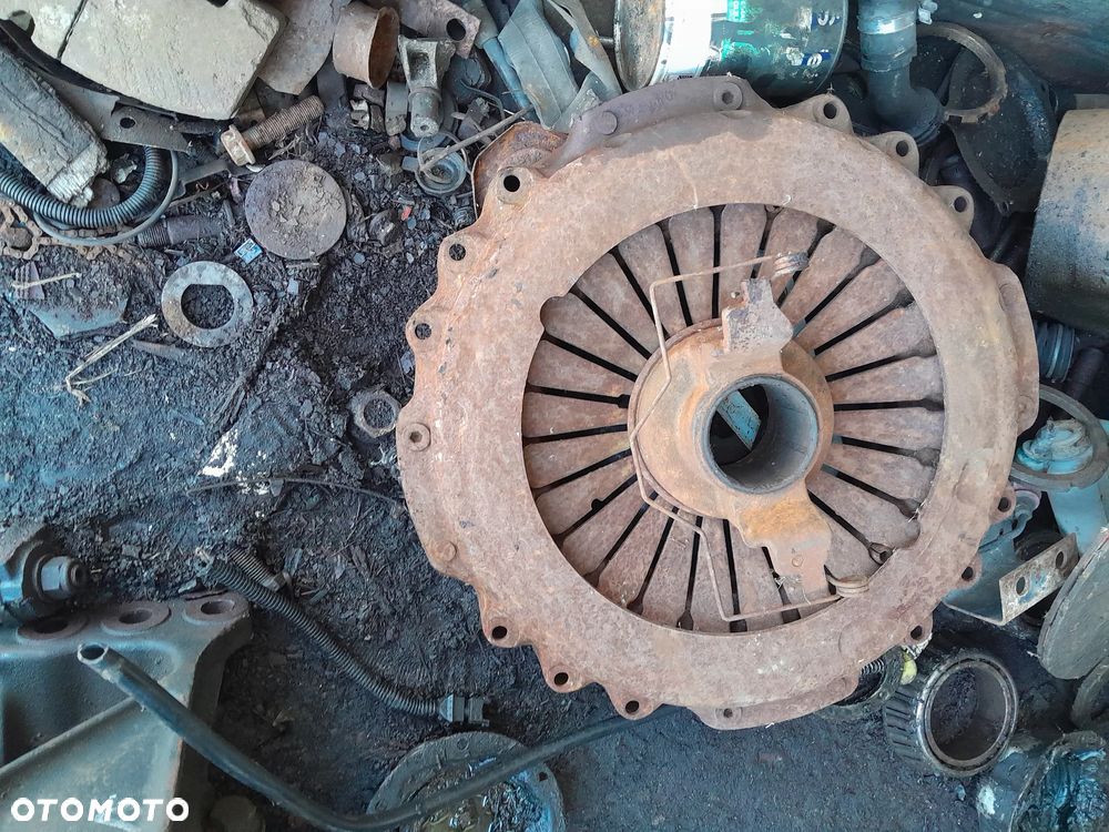 DOCISK SPRZEGLA DO REGENERACJI - 2