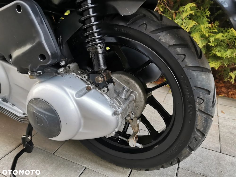 Derbi Variant - 19