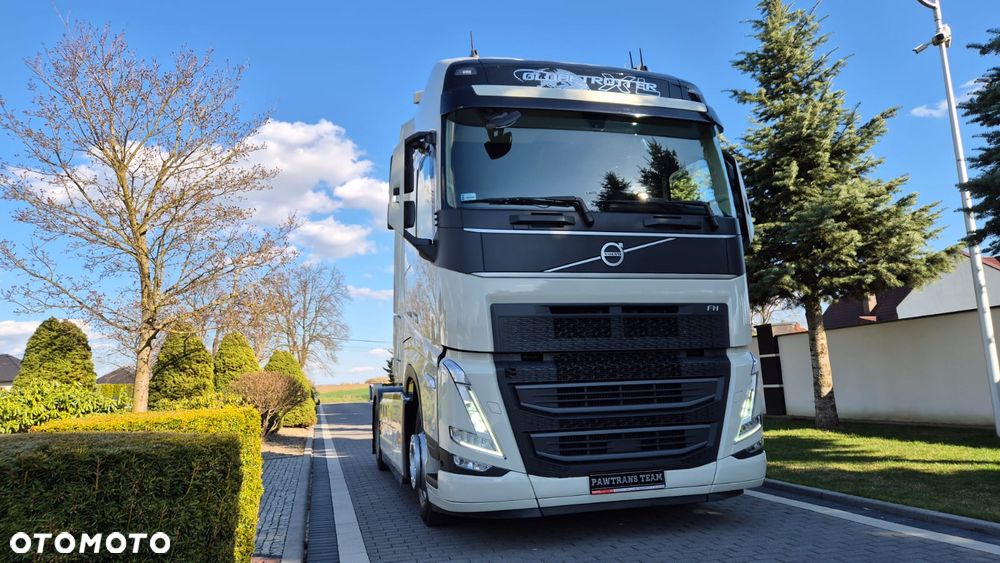 Volvo VOLVO///FH///460///2022/// GLOBETROTTER///XXL///FULL LED///VIRTUAL COCPIT/// KLIMATYZACJA POSTOJOWA/// JEDYNE 392 TYS KM///ZABUDOWY MIĘDZYOSIOWE///WAGA///NAWIGACJA///WZOROWY STAN - 11