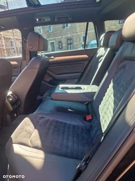 Volkswagen Passat - 7