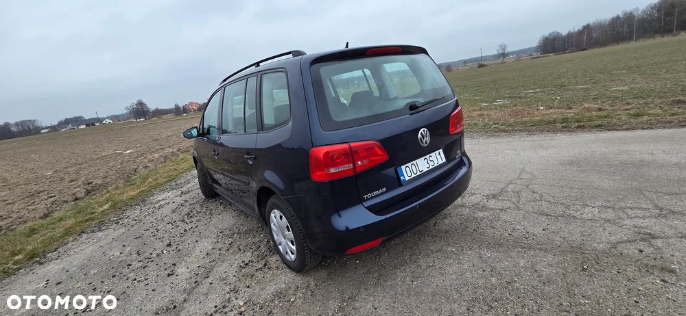 Volkswagen Touran 1.6 TDI DPF BlueMotion Technology STYLE - 5