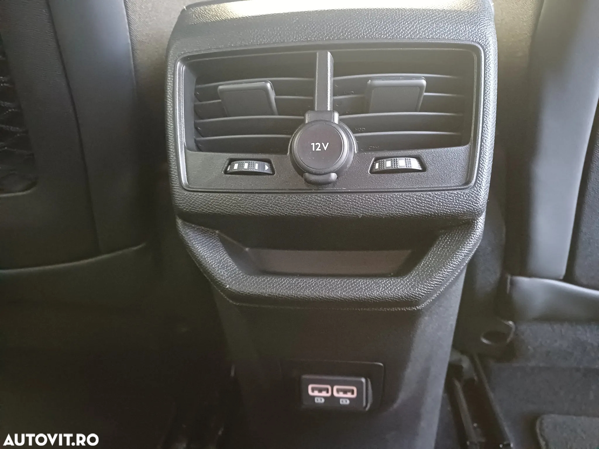 Peugeot 3008 PHEV 180 EAT8 Allure Pack - 34
