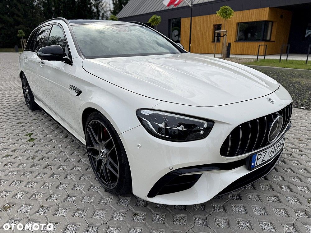 Mercedes-Benz Klasa E AMG 63 S 4Matic+ 9G-TRONIC - 14