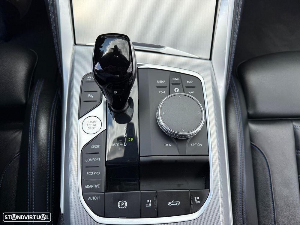 BMW 420 d Desportiva M Auto - 30