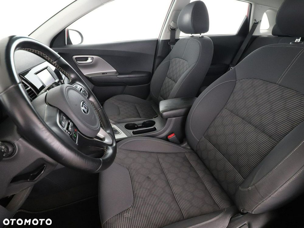 Kia Niro 1.6 GDI 2WD Edition 7 - 13