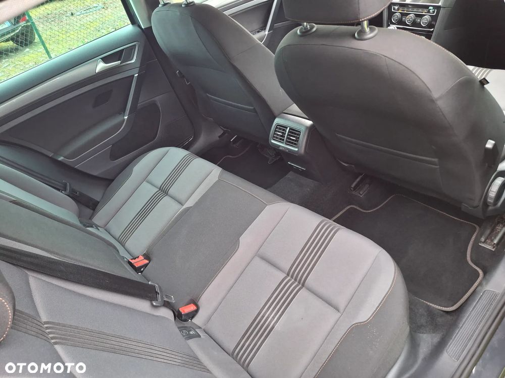 Volkswagen Golf 2.0 TDI BlueMotion Technology Allstar - 11