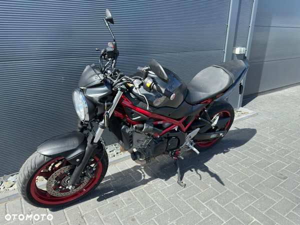 Suzuki SV