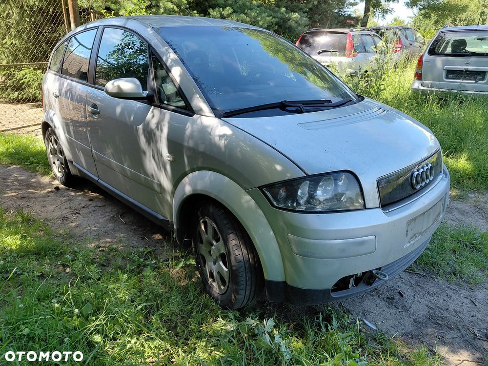 części  AUDI A2 1.4TDI 55kW 2004r.5 drzwi hatchback BŁOTNIK przód prawy lewy LY7W - 1
