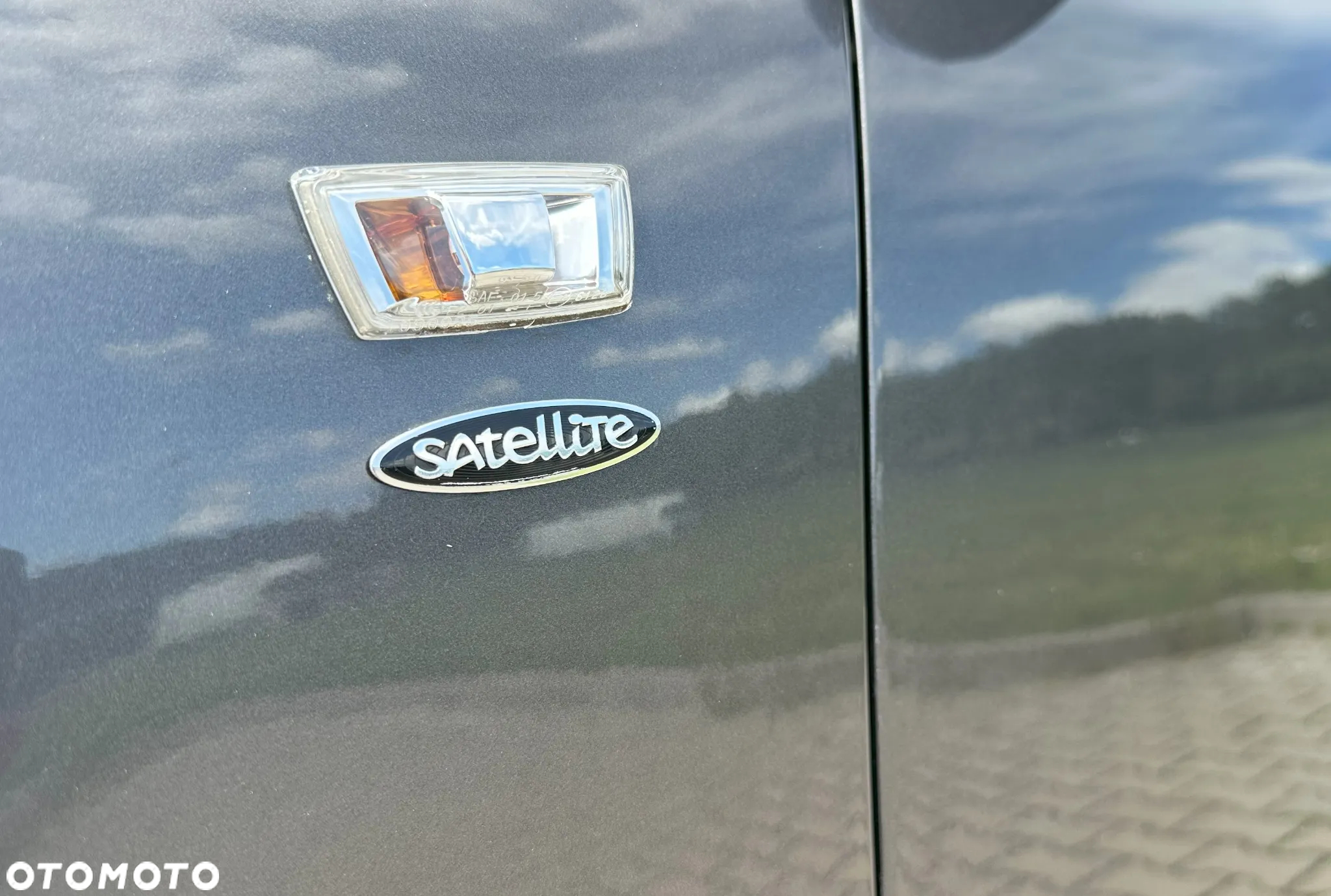 Opel Corsa 1.4 16V Satellite - 8