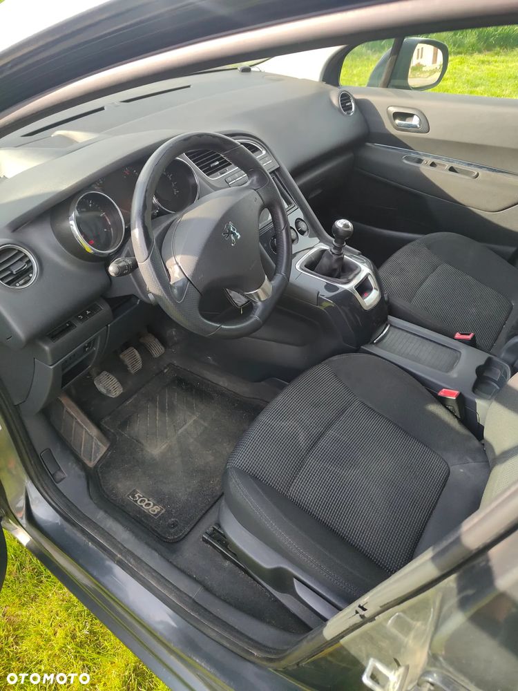 Peugeot 5008 1.6 HDi Premium - 4