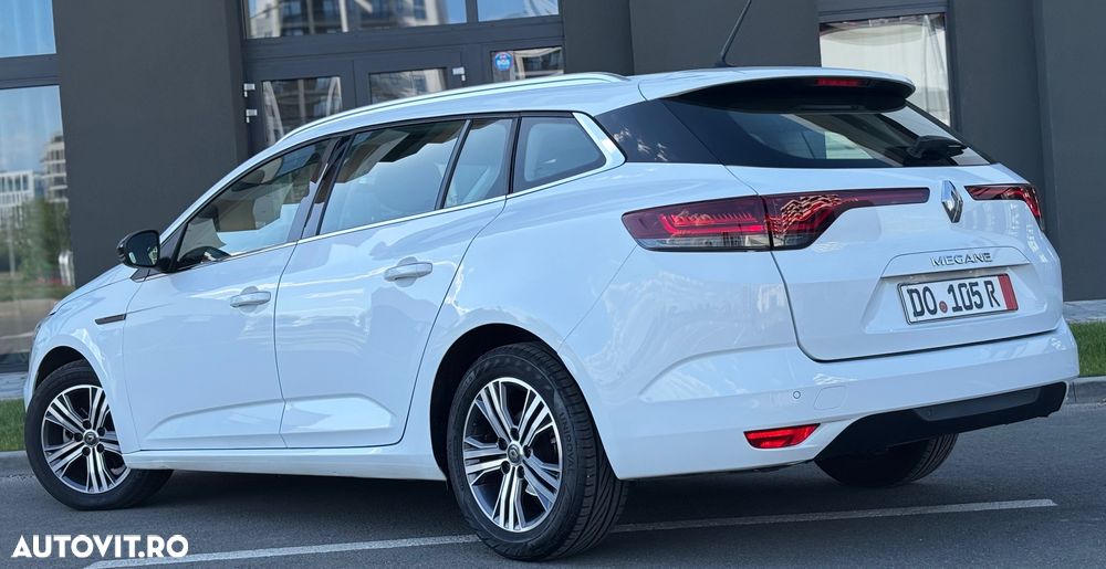 Renault Megane BLUE dCi 115 INTENS - 12