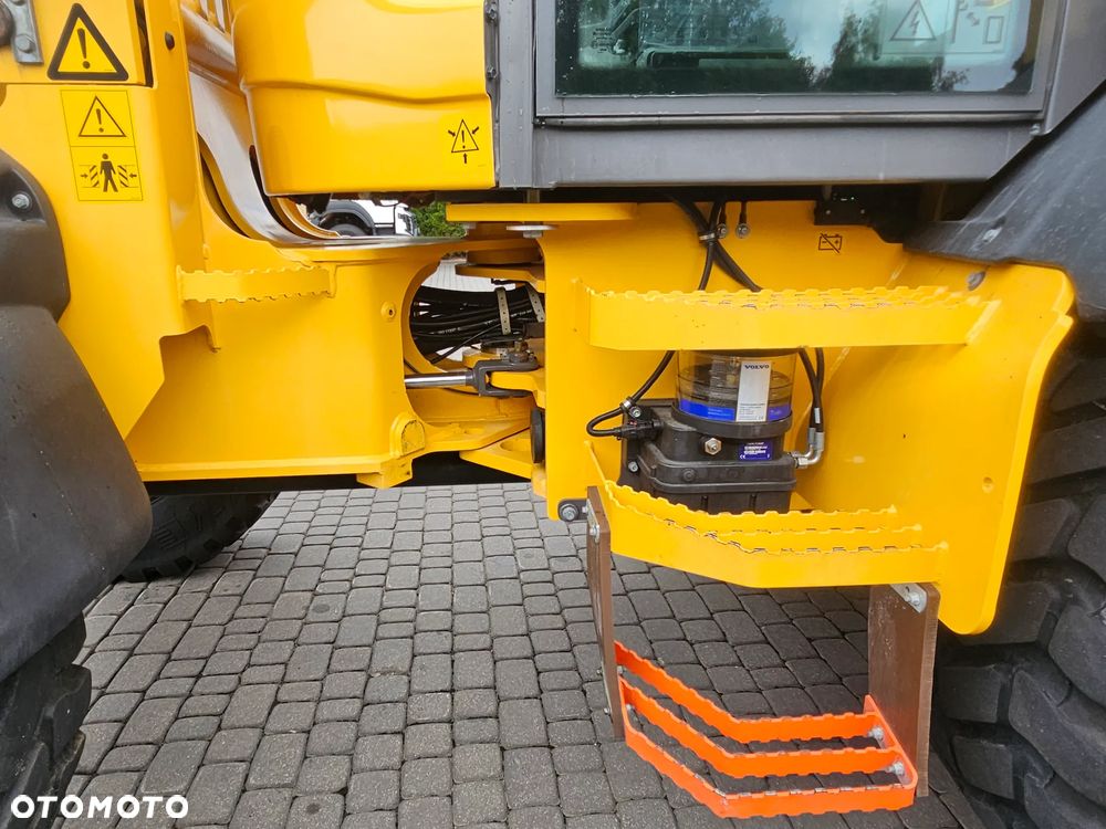 Volvo L45H ŁADOWARKA KOŁOWA SALON POLSKA SERWISOWANA ! - 18